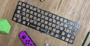 
                  
                    KBD67mkII Hotswap: Forged Carbon Fiber Plate
                  
                